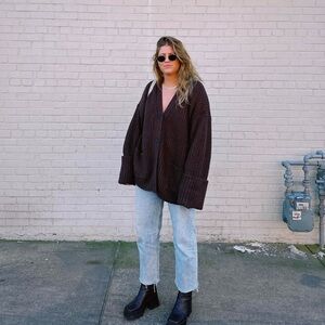 GRLFRND Tiya cardigan in dark brown